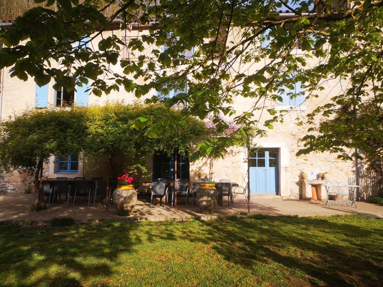 Nabat Le Haut, Chambre Et Table D'Hotes Courniou Exterior foto
